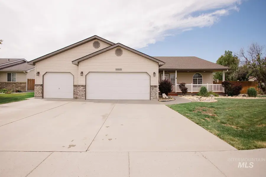 1321 NW Pintail Street, Mountain Home, ID 83647 - #2