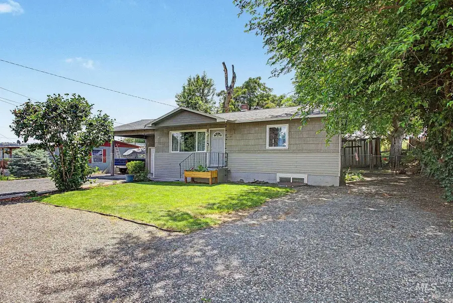 1203 20th Avenue, Clarkston, WA 99403 - #3