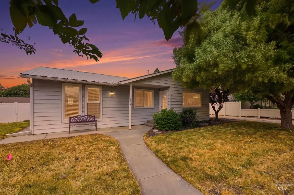 1480 E Locust St, Emmett, ID 83617 - #1