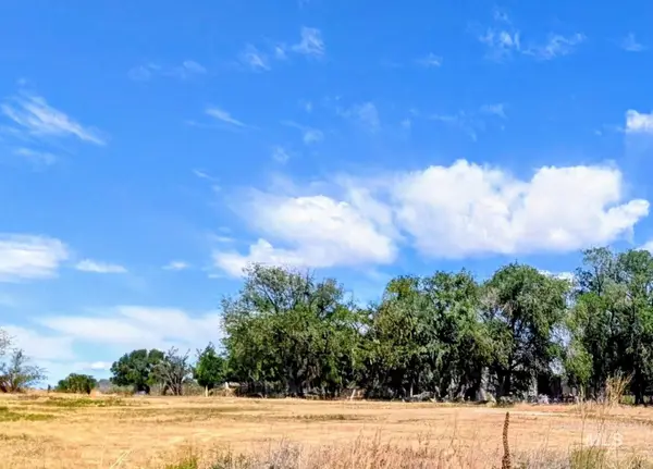 3110 E Hubbard Rd, Meridian, ID 83642