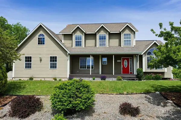 1060 Canterwood, Moscow, ID 83843