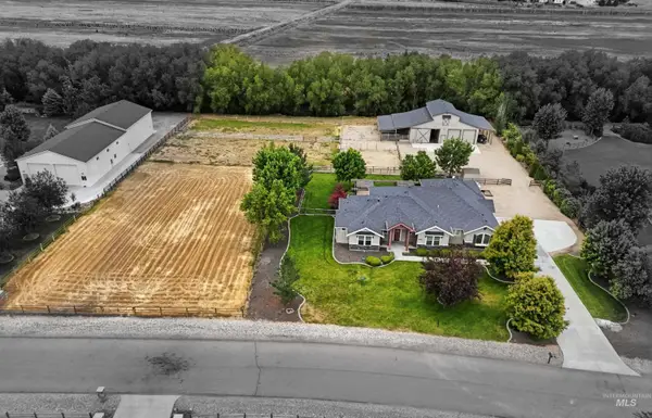 9569 Golden Willow Street, Middleton, ID 83644