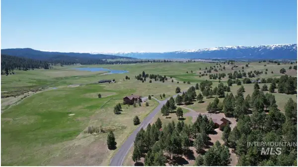 315 Barker, Donnelly, ID 83615