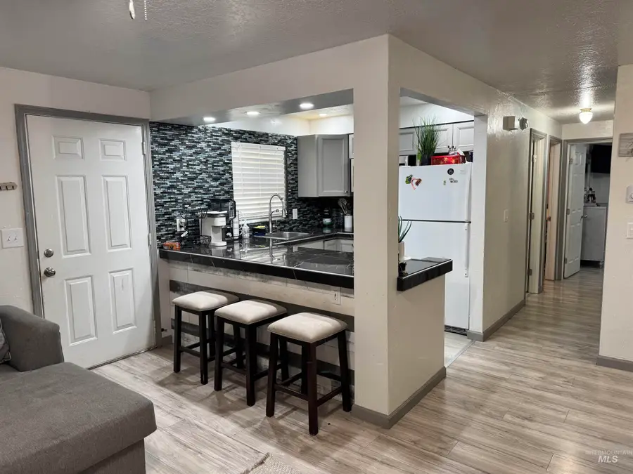 710 Washington St N #4/8, Twin Falls, ID 83301 - #2