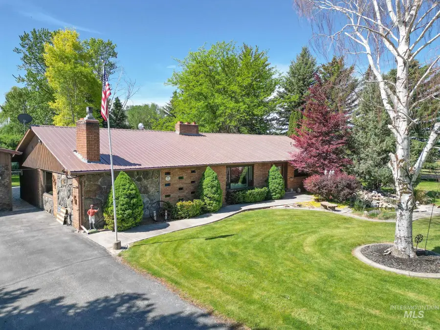 585 W Baseline Rd, Paul, ID 83347 - #3
