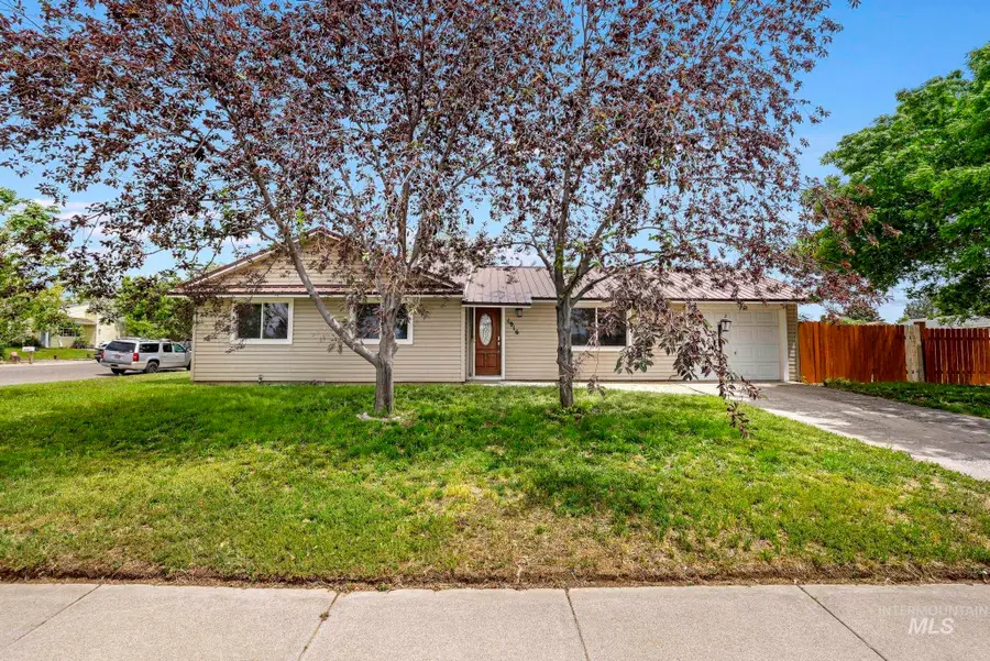 1916 N Fillmore, Jerome, ID 83301 - #2