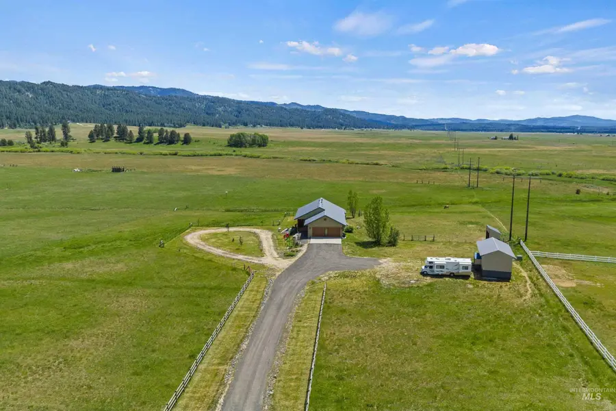 136 Goslin Loop, Cascade, ID 83611 - #3