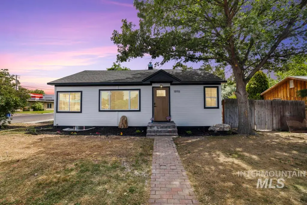 1898 Sigrid Ave, Twin Falls, ID 83301 - #1