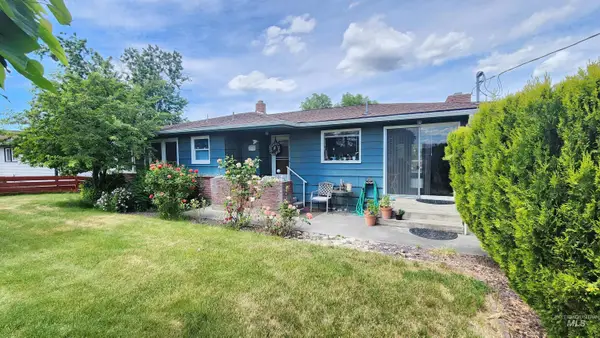 900 Walk Ln, Clarkston, WA 99403