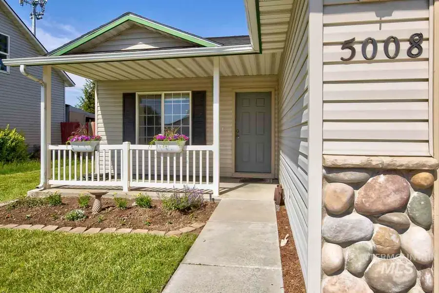 5008 Princeton Ave, Caldwell, ID 83607 - #3