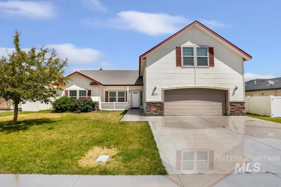1036 Terra Ave, Twin Falls, ID 83301 - #3