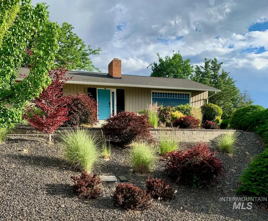 220 21st Ave, Lewiston, ID 83501 - #2