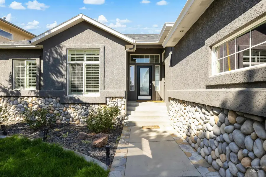 8464 W Thunder Mountain Dr, Boise, ID 83709 - #3