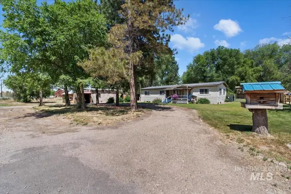 1780 Sand Hollow Rd, Caldwell, ID 83607