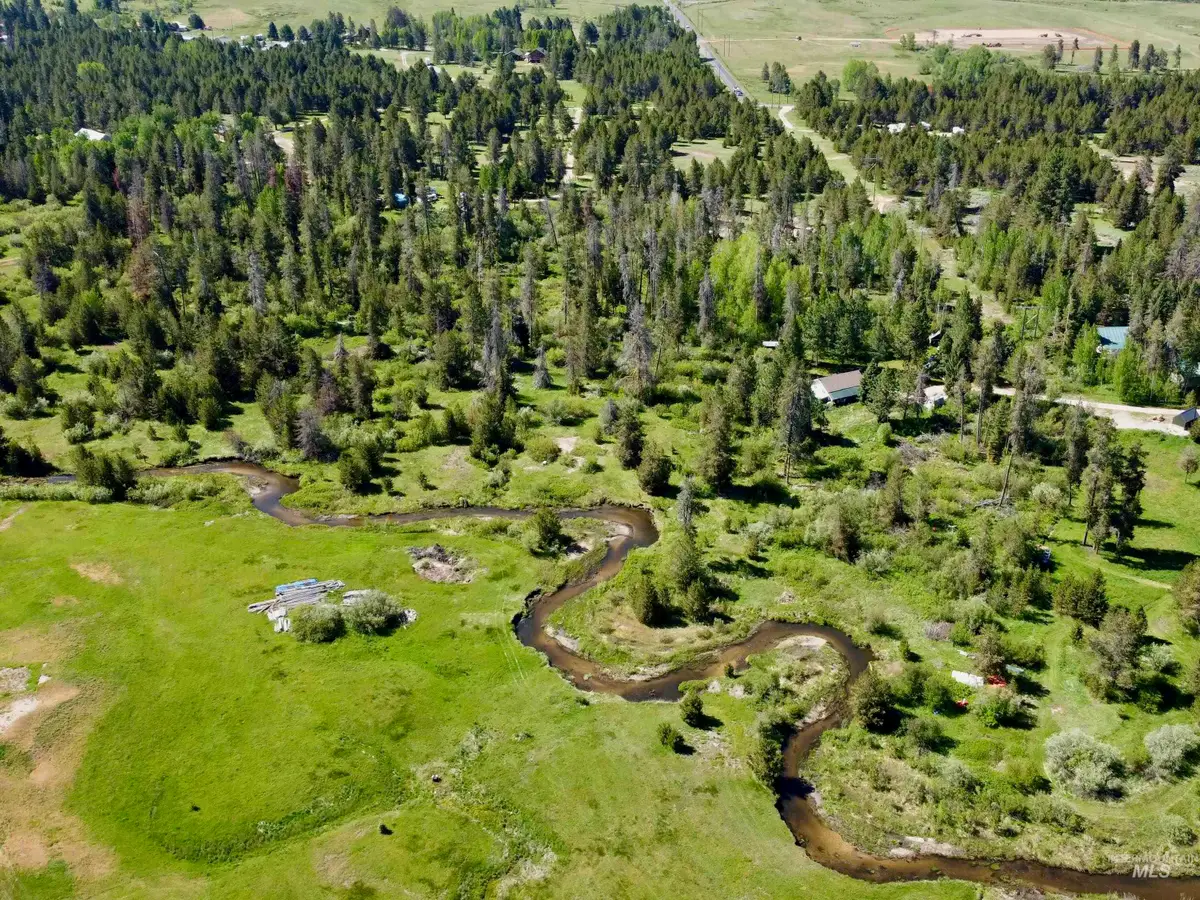 68 Newell Dr, Cascade, ID 83611 - #1