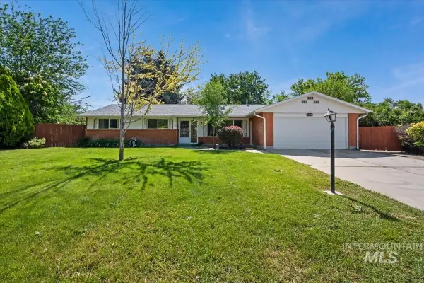 7920 W Galena Dr, Boise, ID 83709