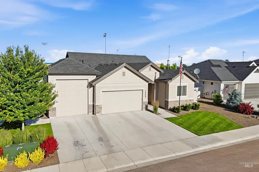1669 Loch Ness Ave, Middleton, ID 83644 - #3