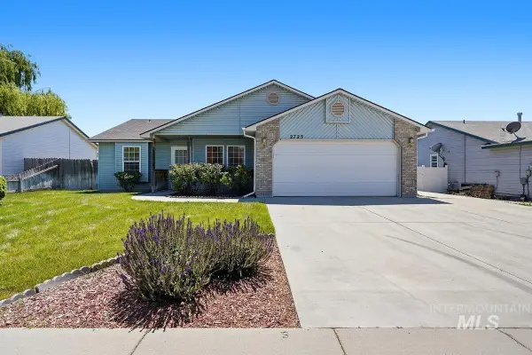 2725 Raccoon Ct., Nampa, ID 83687