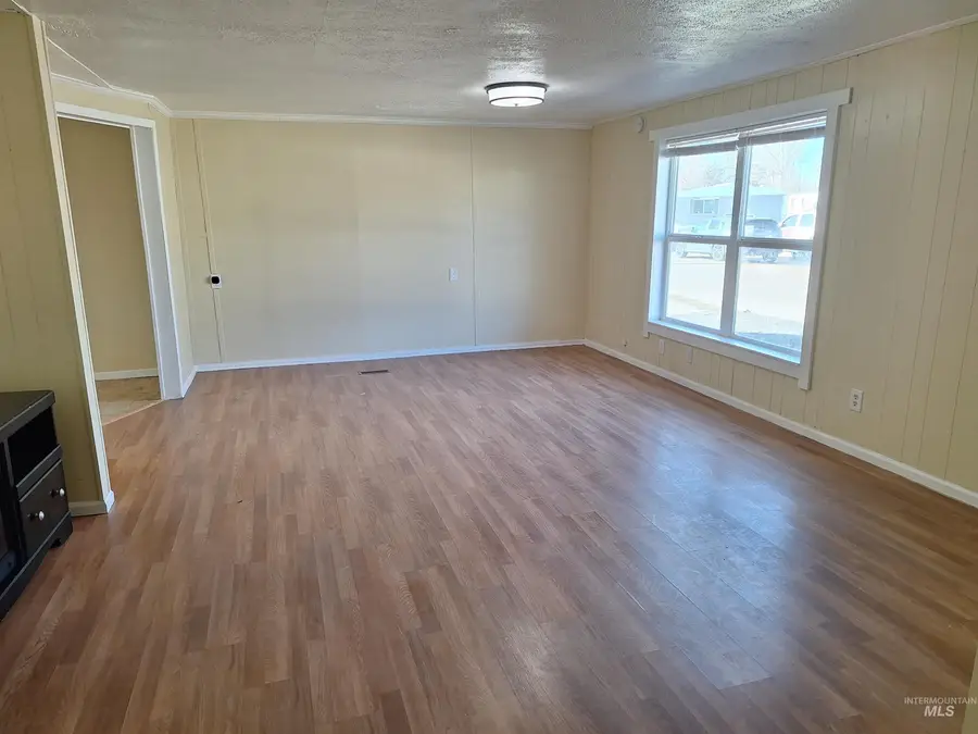 1024 7th N Ave, Payette, ID 83661 - #3