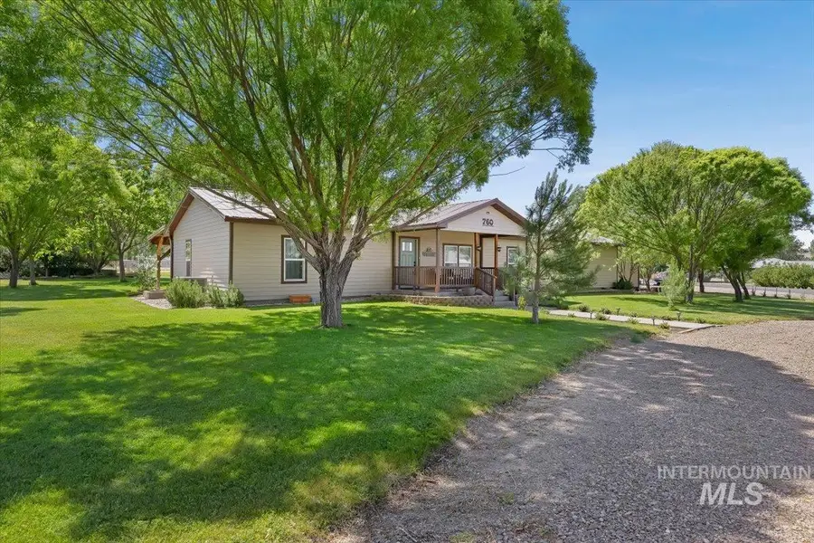 760 S Jade Way, Hammett, ID 83627 - #2