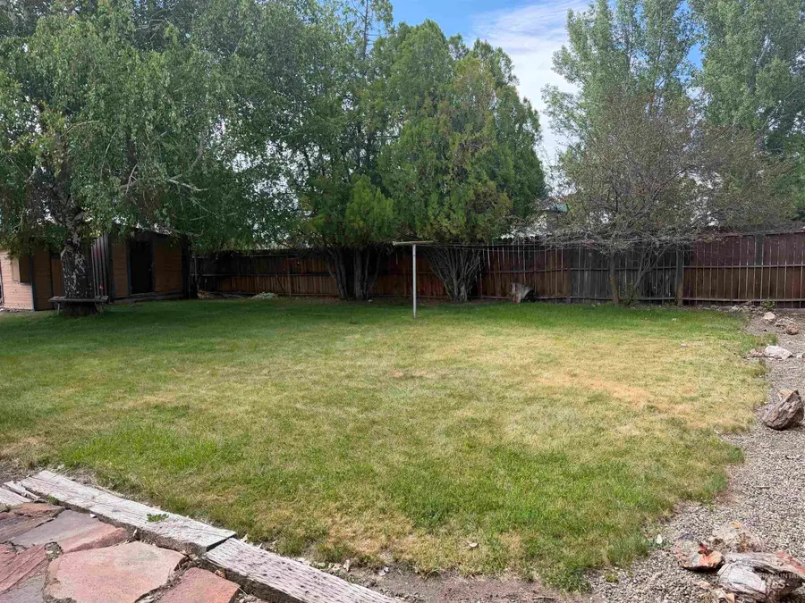 503 Oregon Ave, Jordan Valley, OR 97910 - #3