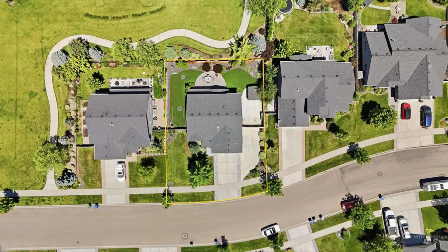 2550 E Snocreek Dr, Eagle, ID 83616 - #2
