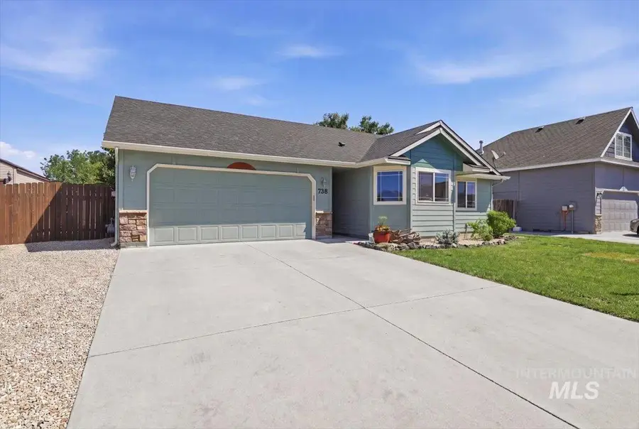 738 W Mariah Ave, Nampa, ID 83686 - #2