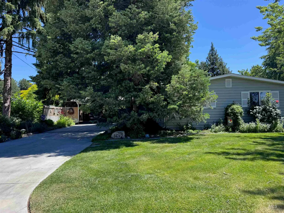 1424 S Atlantic St, Boise, ID 83705 - #1