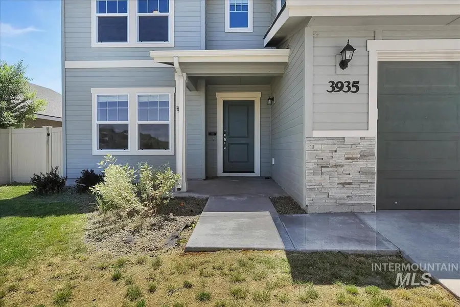 3935 E Hags Head St, Nampa, ID 83686 - #2