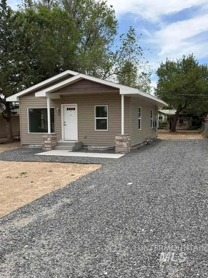 329 Lincoln Street, Kimberly, ID 83341 - #1