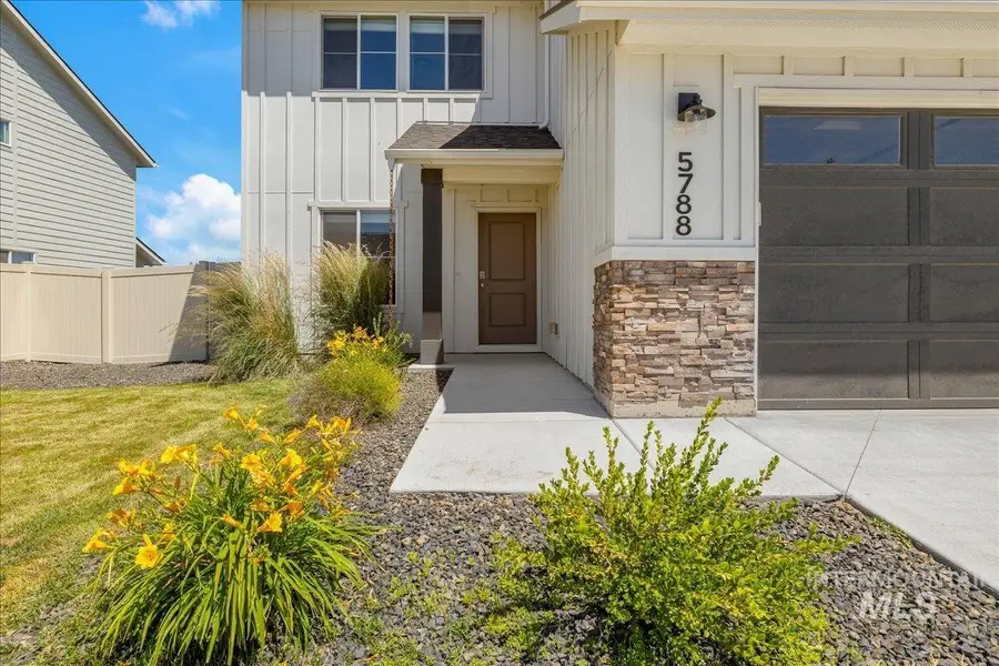 5788 W Aegean Dr, Meridian, ID 83646 - #2