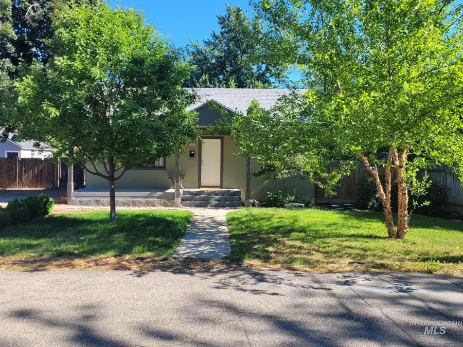 8002 W Holt Street, Boise, ID 83704 - #2