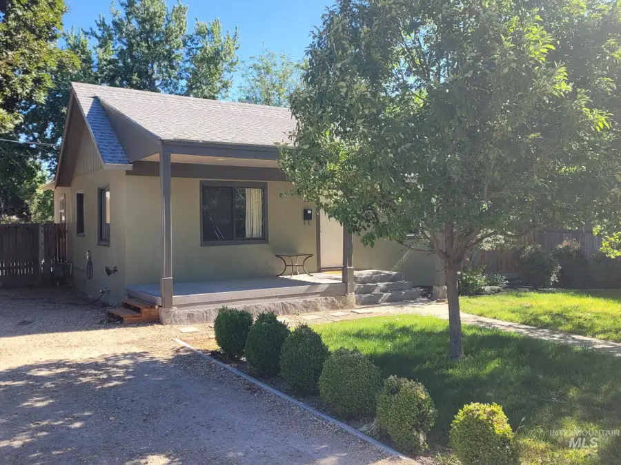8002 W Holt Street, Boise, ID 83704 - #3