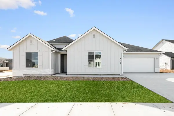 4334 E Woodmurra St, Meridian, ID 83642