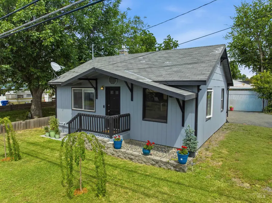 3419 8th St, Lewiston, ID 83501 - #2