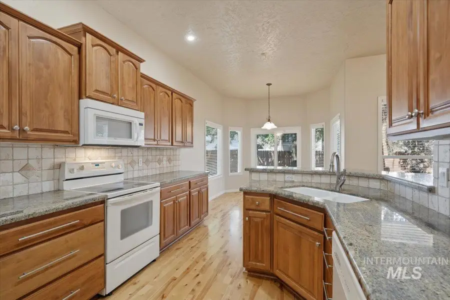 5055 N Kilt Ave, Meridian, ID 83646 - #2