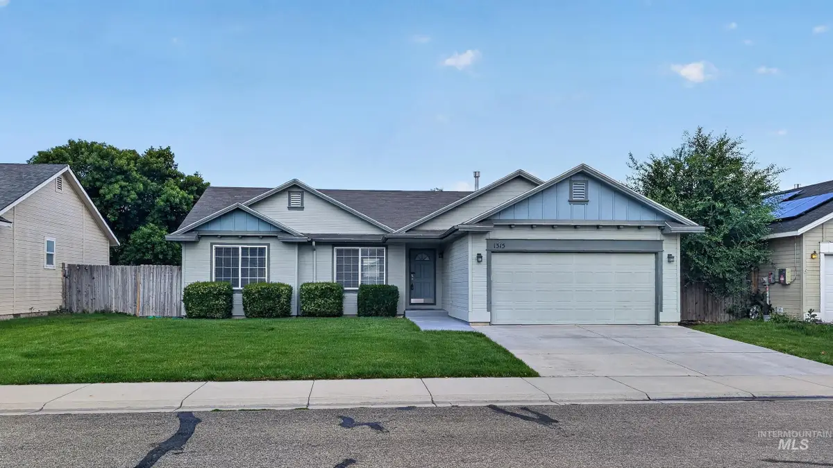 1315 N Cathy Ave, Meridian, ID 83642 - #1
