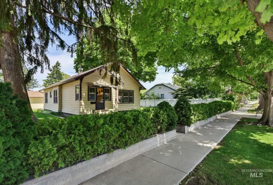 1501 Blaine St, Caldwell, ID 83605 - #3