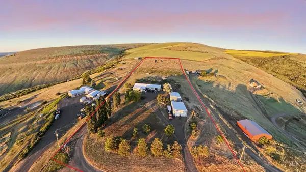 31761 Lonesome Hollow Ln, Lapwai, ID 83540