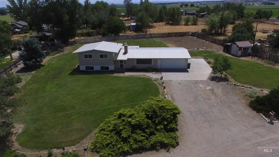 2411 Sunset Drive, Ontario, OR 97914 - #2