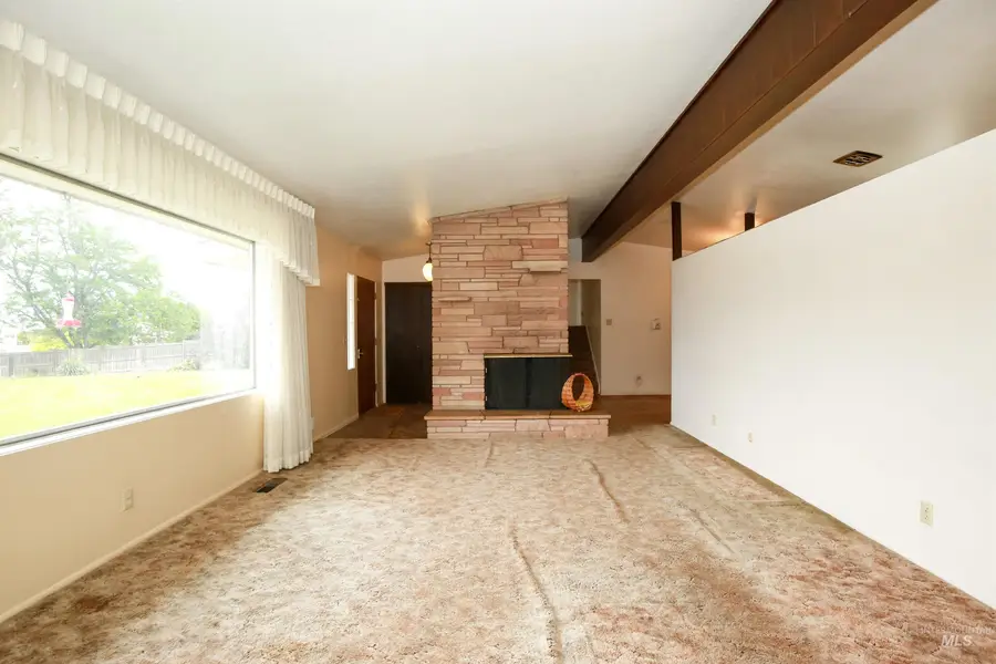 2411 Sunset Drive, Ontario, OR 97914 - #3