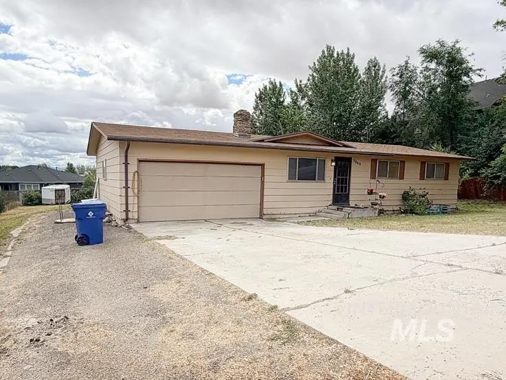 7060 S Valley Heights Drive, Boise, ID 83709 - #2