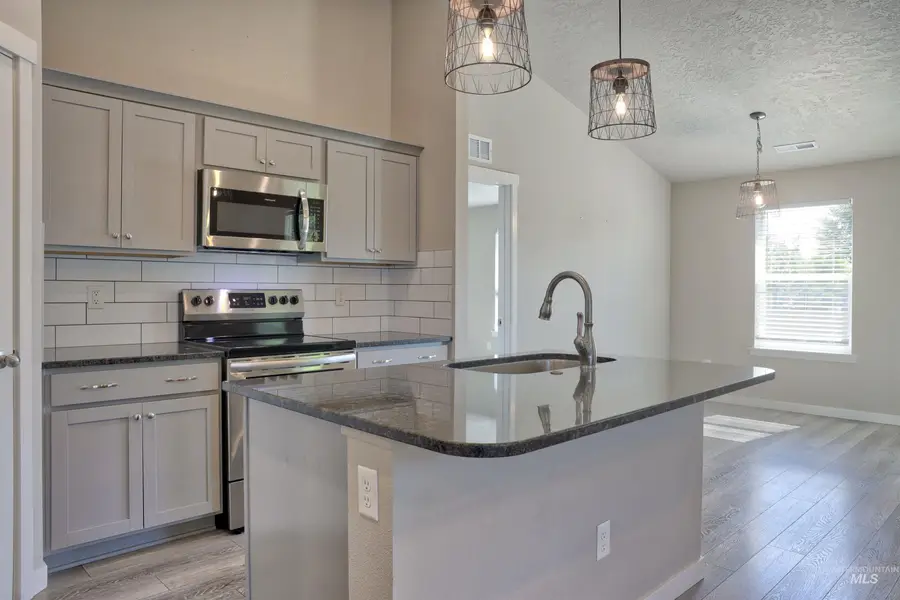 844 N Baldner Point, Nampa, ID 83651 - #3