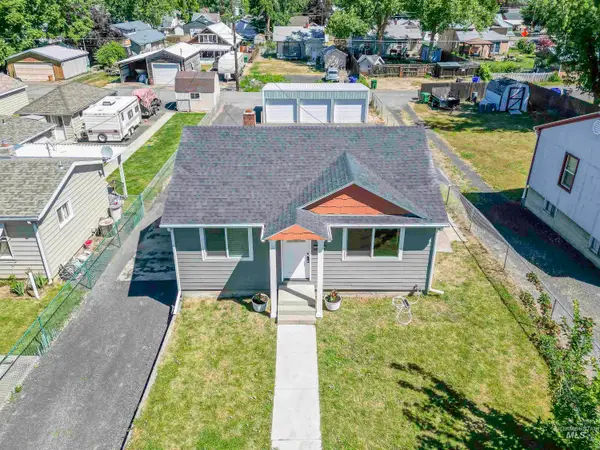 1215 16th Ave, Lewiston, ID 83501