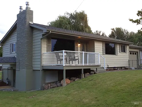 1423 Grelle Ave, Lewiston, ID 83501