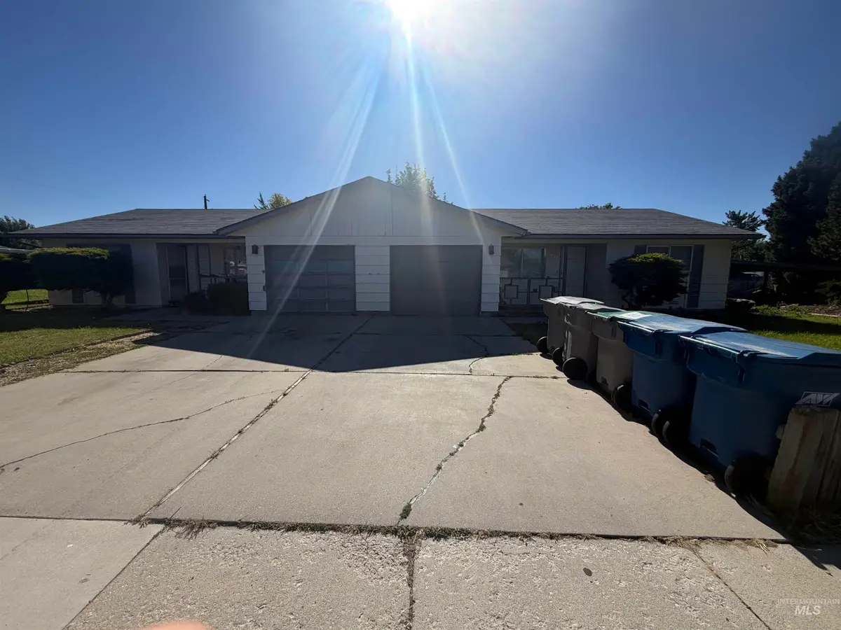 2321 & 2323 N Hampton Rd, Boise, ID 83704 - #1