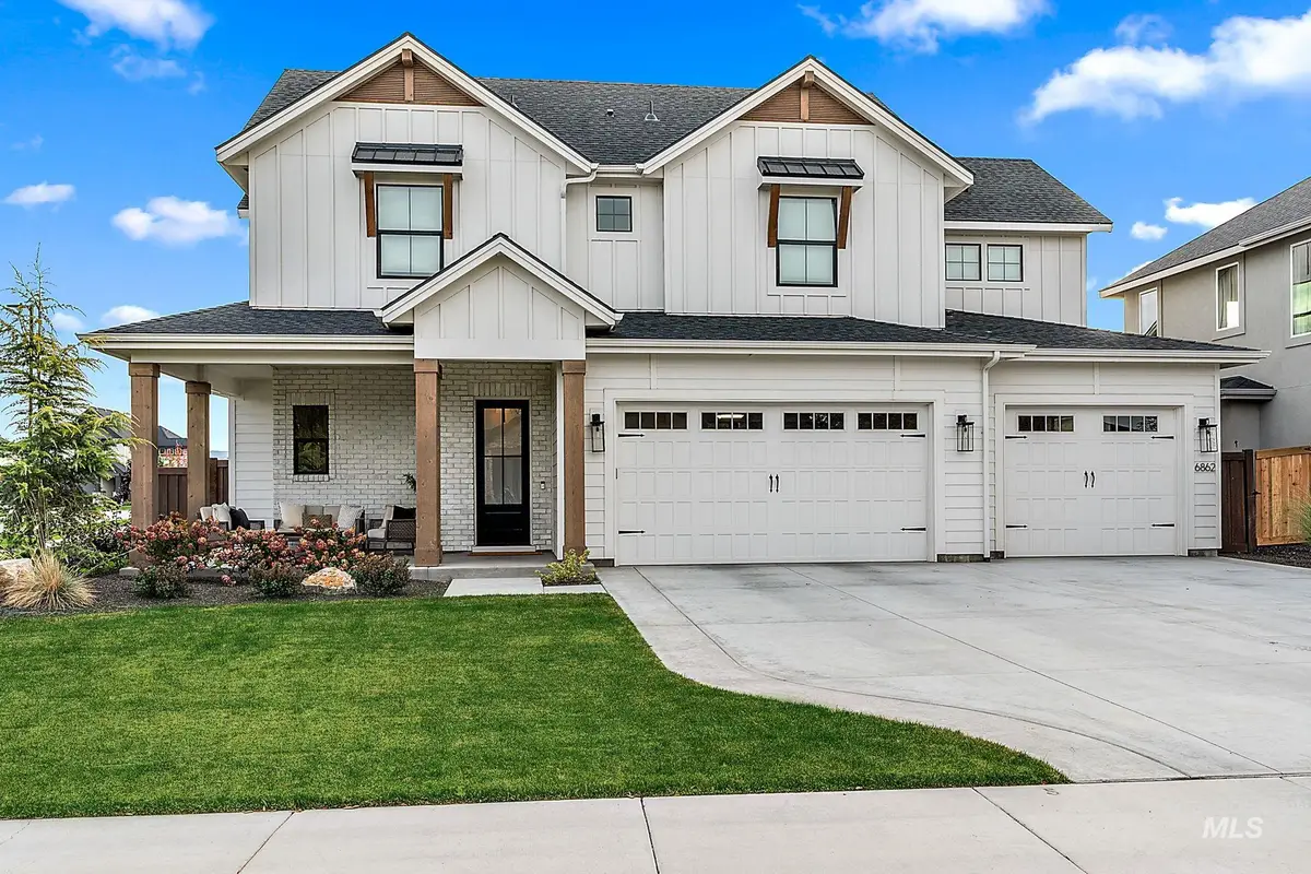 6862 N Willowside Ave, Meridian, ID 83646 - #1