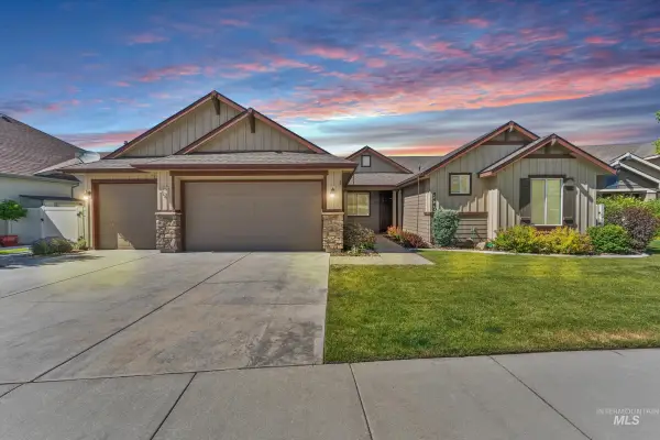 5440 W Rosslare, Eagle, ID 83616