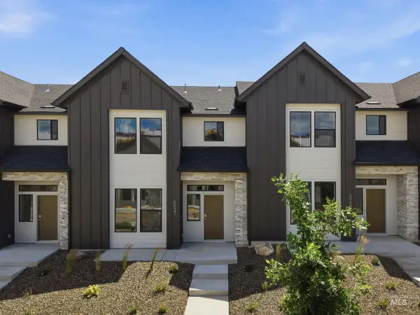 6937 S Spindlebush Ave, Boise, ID 83709