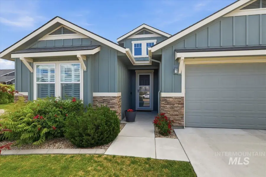4157 S Lava Springs Loop, Nampa, ID 83686 - #3